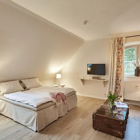 Apartmán Gut Hohenstein - Platanenappartment *